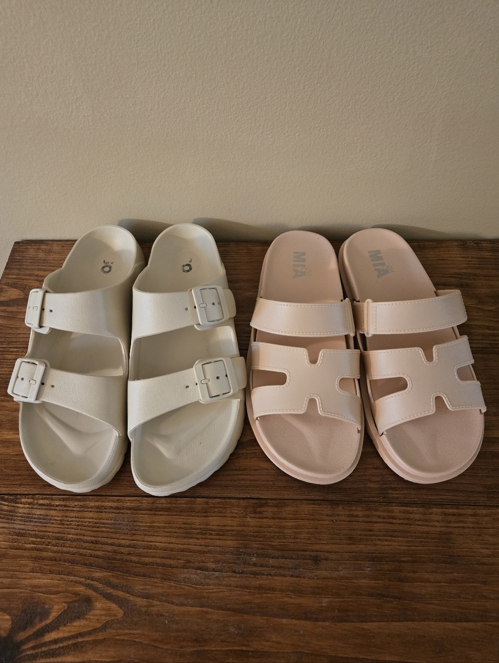 2 Pair Cute Slides, Like New